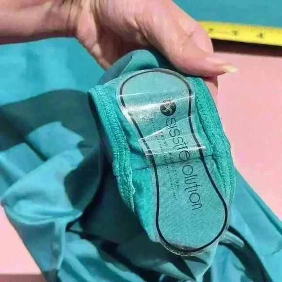 Sisstrevolution Womens Teal Sea One Piece Swimsuit Rashguard Surf Size Large - Picture 12 of 14